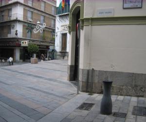 Fuente de la calle Juan Valera