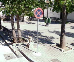Fuente de la Carretera Trassierra frente a calle Cabaña